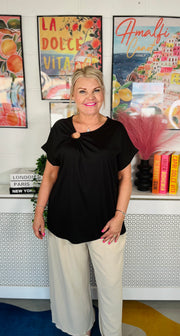 The Simply Chic Tee - Black