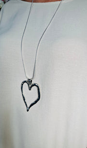 Heart Throb Glamour Necklace