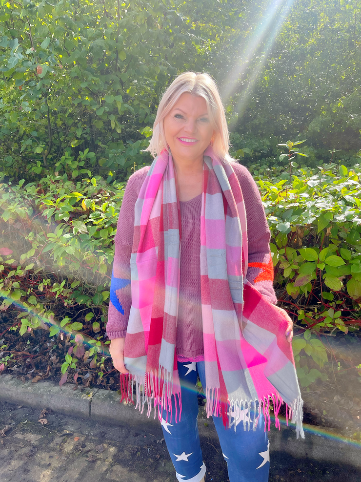 Checkmate Scarf/Shawl - Pink