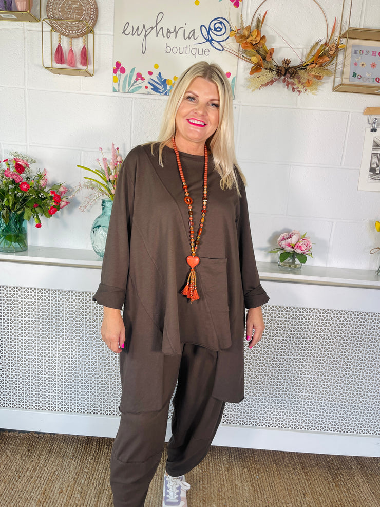 Amelia Grace Pocket Sweater - Chocolate
