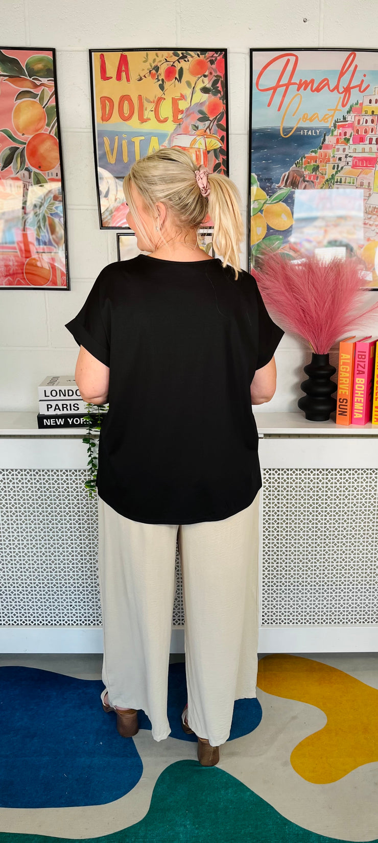 The Simply Chic Tee - Black