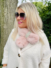 Pearl Faux Fur Collar - Baby Pink