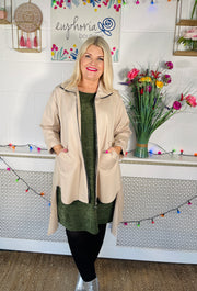 Sleek Luxury Zip Up Jacket - Natural