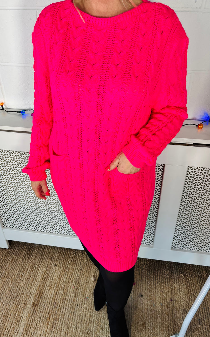 Edinburgh Knitted Dress - Hot Pink