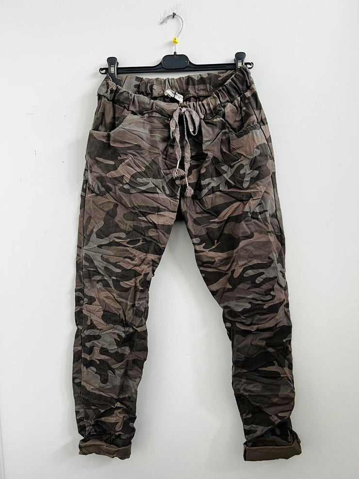 Womens free size stretchy magic pants in chocolate brown camo print.