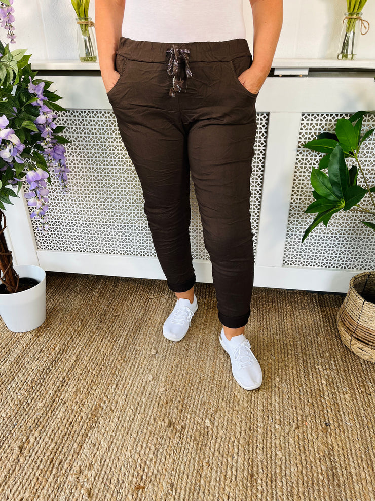 Polly plain magic trousers - Chocolate