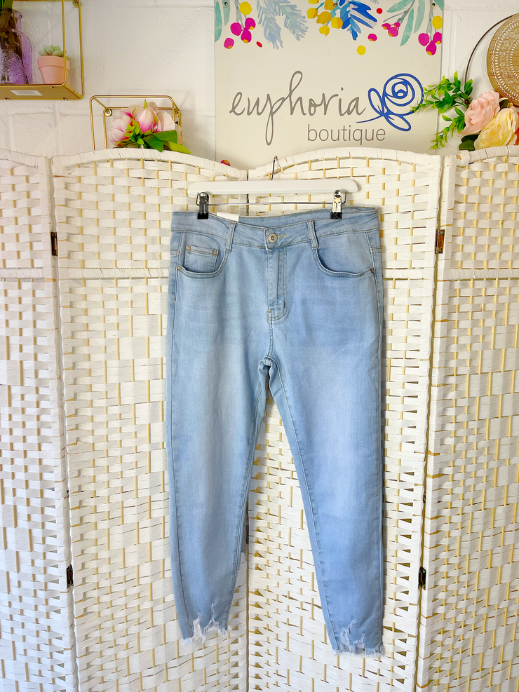 ComfortCurve Jeans - Bleach Wash
